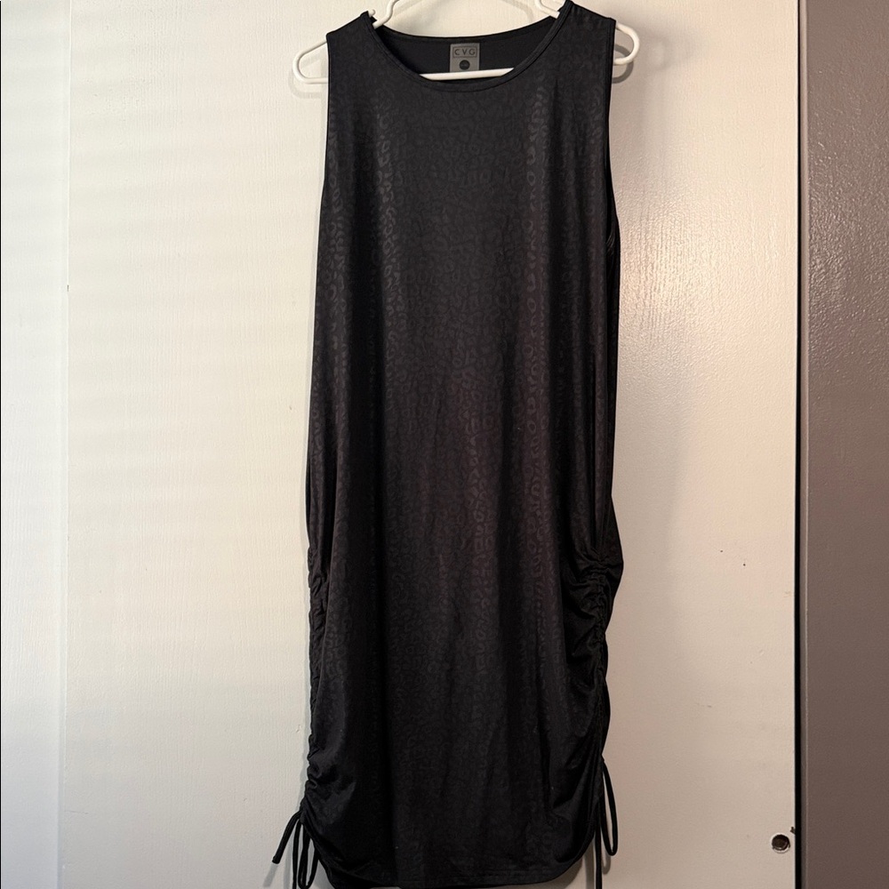 Constantly Varied Gear Black Midi Dress